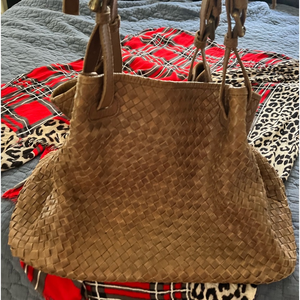 Valentina NWOT Woven Leather bag. There are no marks, stains or scratches
